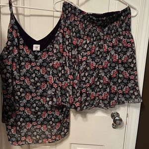 Cute tank top and shirt with elastic band.  Gently used floral quality set